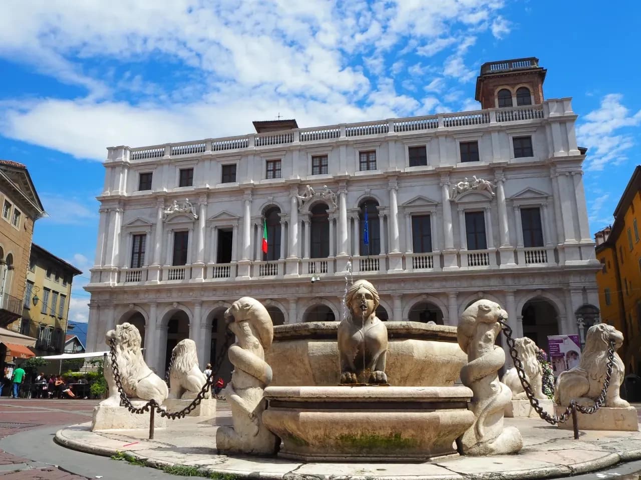 Gdzie zjeść w Rowach? Najlepsze restauracje, które musisz znać