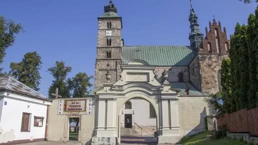 Najlepsze atrakcje w Opatowie, które musisz zobaczyć i odwiedzić