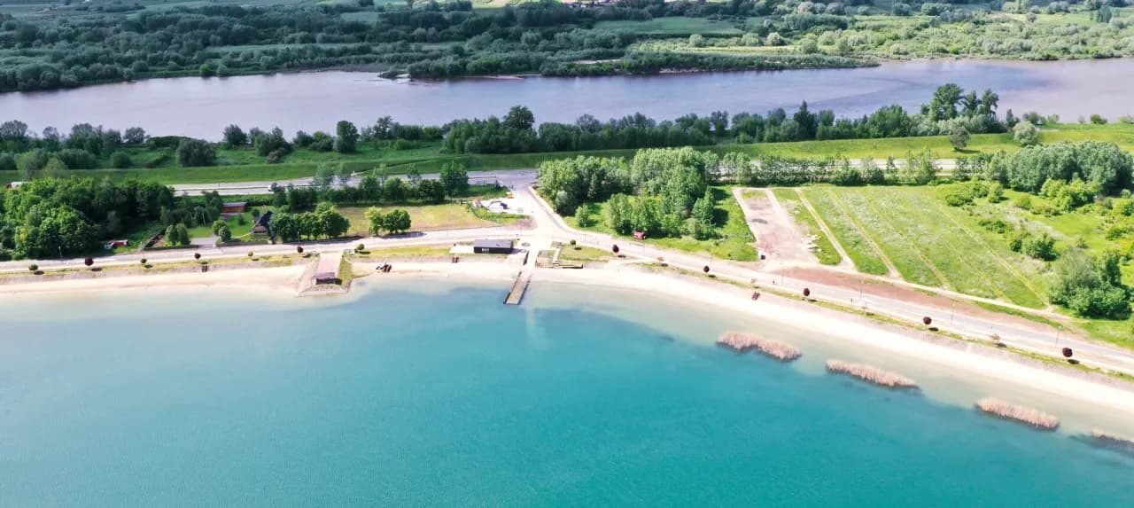 Jezioro Tarnobrzeskie opinie: co naprawdę myślą turyści o tym miejscu?