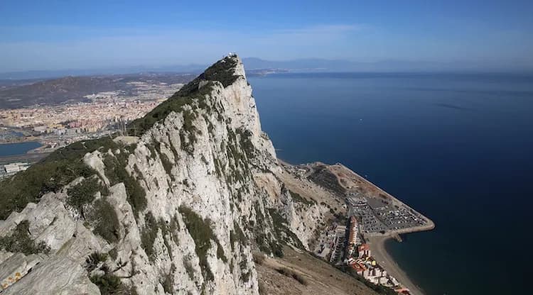 Najlepsze atrakcje w Gibraltarze, które musisz zobaczyć podczas wizyty
