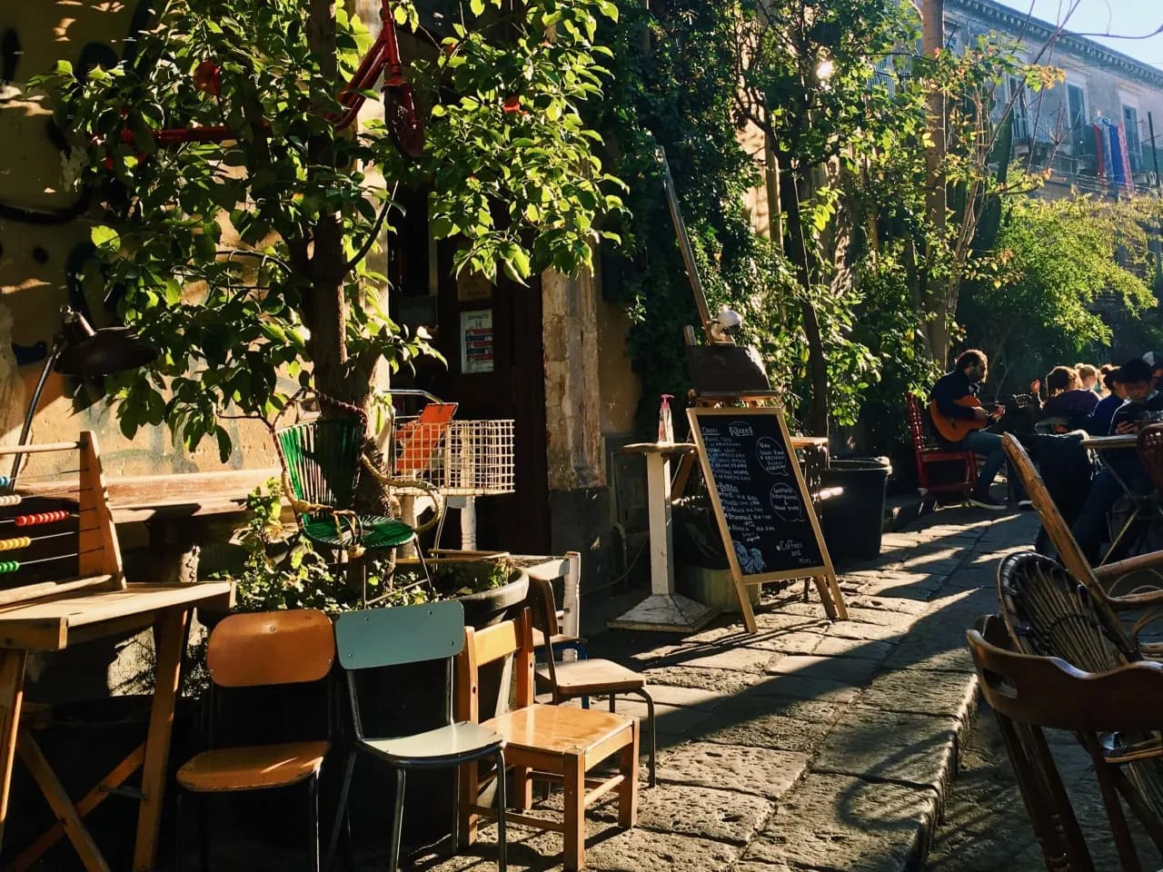 Gdzie zjeść w Trieście? Odkryj najlepsze lokale i smaki