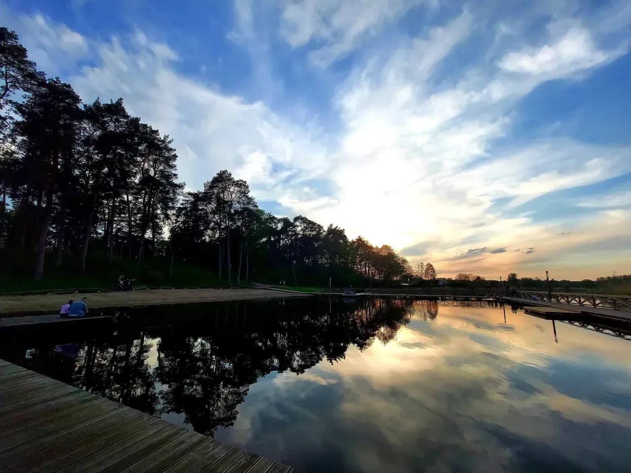 Jezioro Kozienickie – idealne miejsce na relaks i wodne przygody