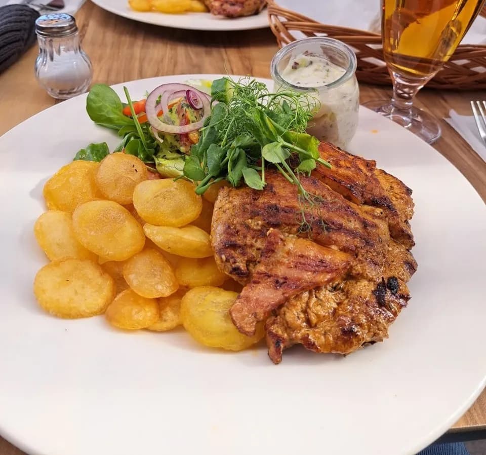 Pobierowo gdzie zjeść - najlepsze miejsca na smaczne dania