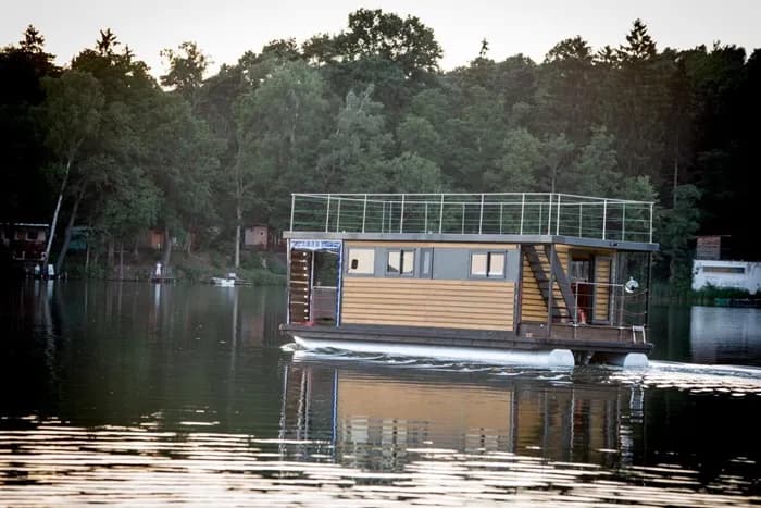 Domy nad jeziorem Lubuskie - idealne miejsce na wakacje lub stałe życie