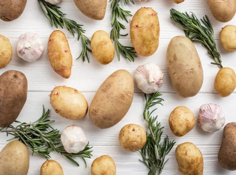 Regionalne potrawy z ziemniaków, które zaskoczą Twoje podniebienie