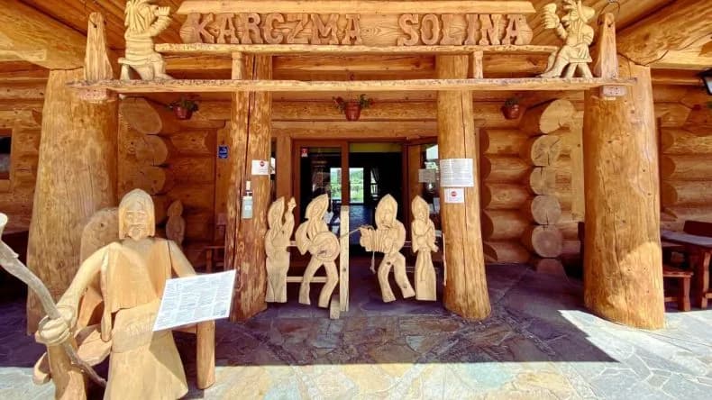 Gdzie zjeść w Solinie? Odkryj najlepsze restauracje i smaki