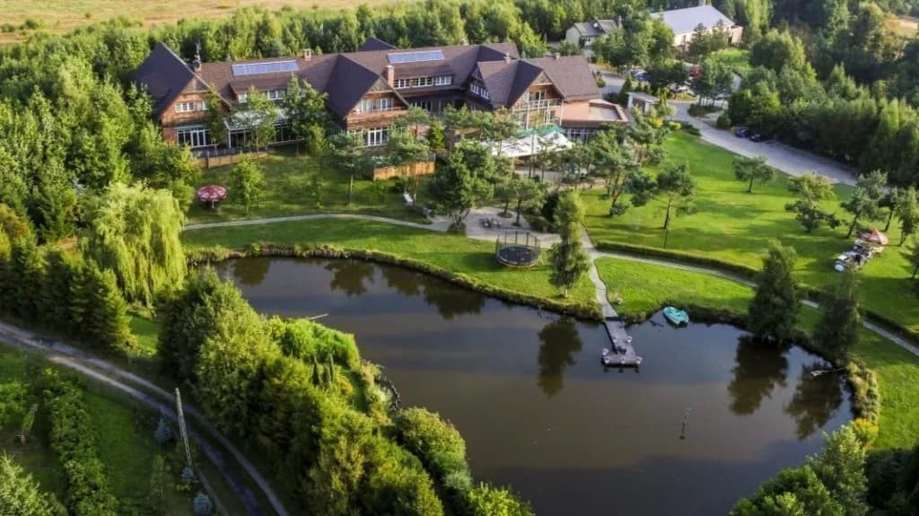 Najlepsze hotele nad jeziorem Lubuskie z atrakcjami dla rodzin