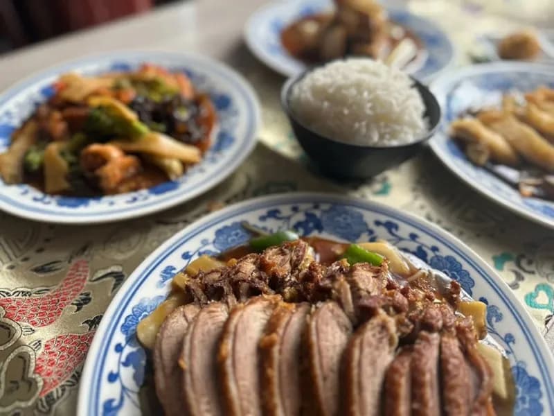 Gdzie zjeść w Szczecinie? Odkryj najlepsze miejsca na smaczne dania